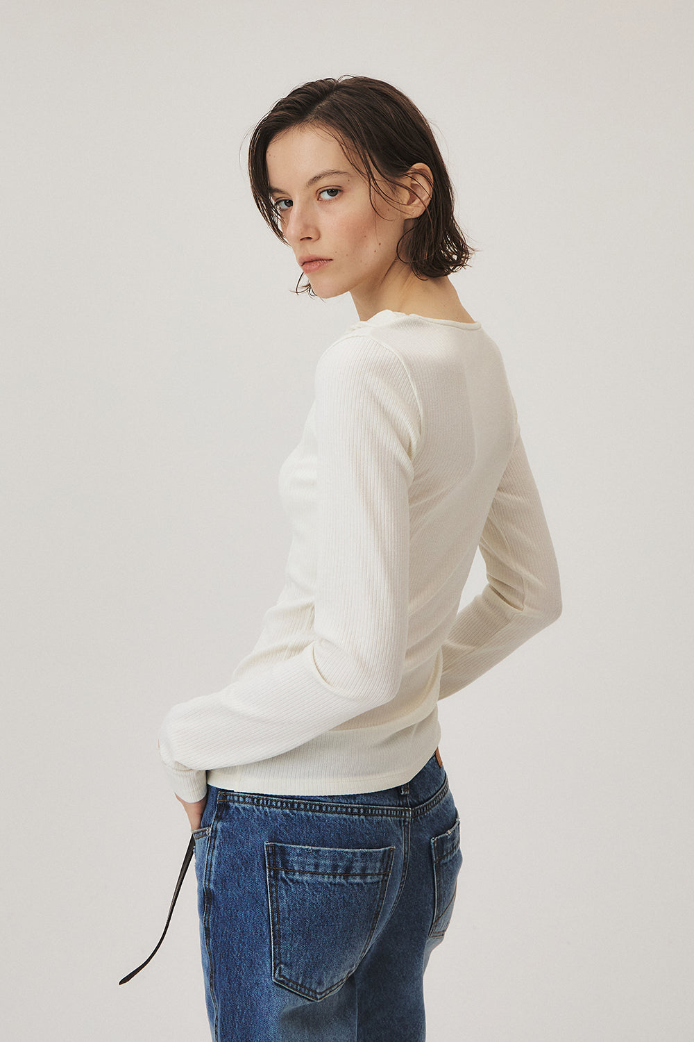 Twisted Long Sleeves T-shirt