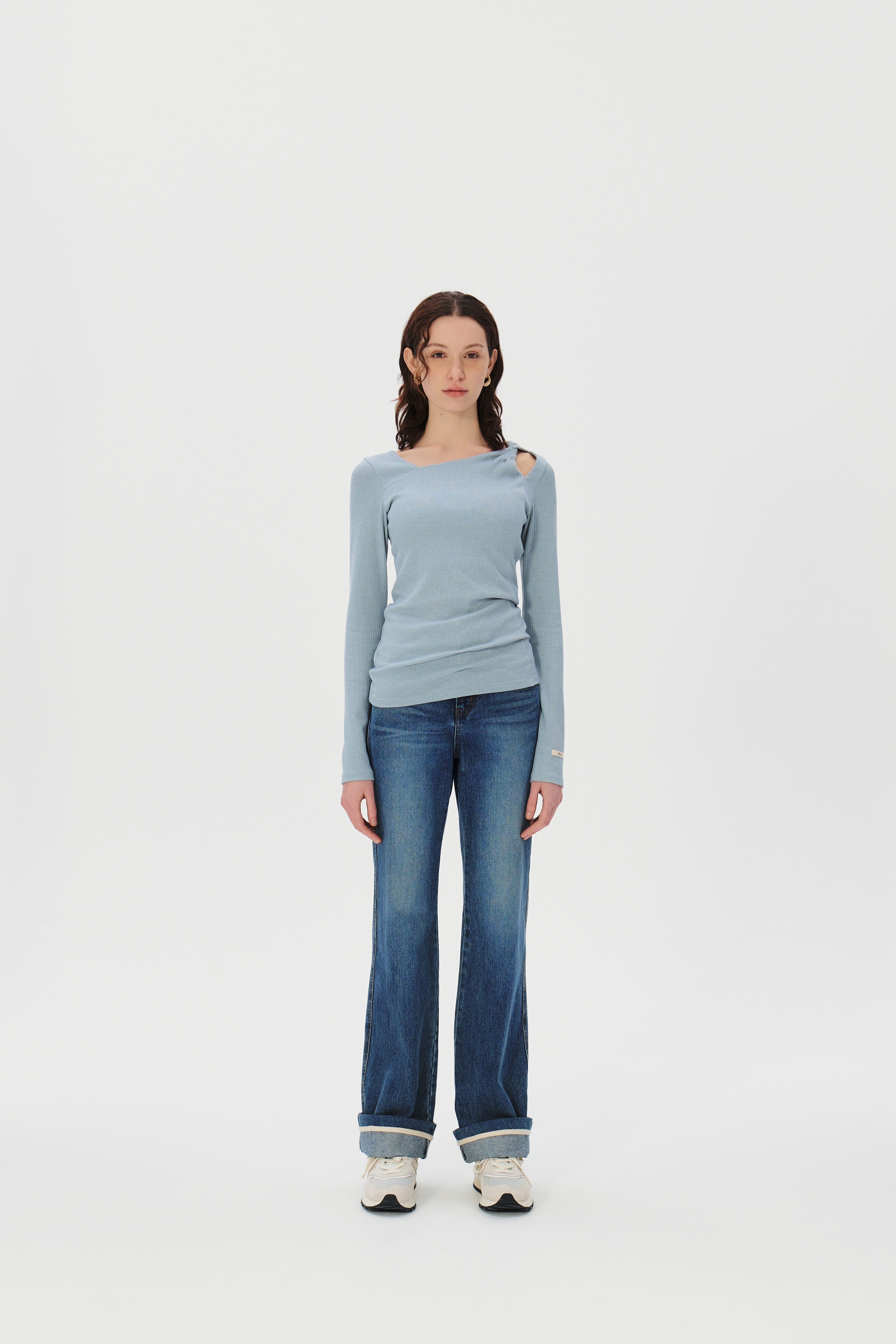 Twisted Long Sleeves T-shirt