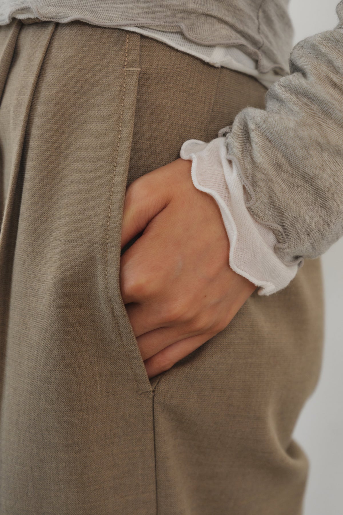 upload_20260902_KM-26FW-PT05BES_007_PT05_BE_08.jpg
