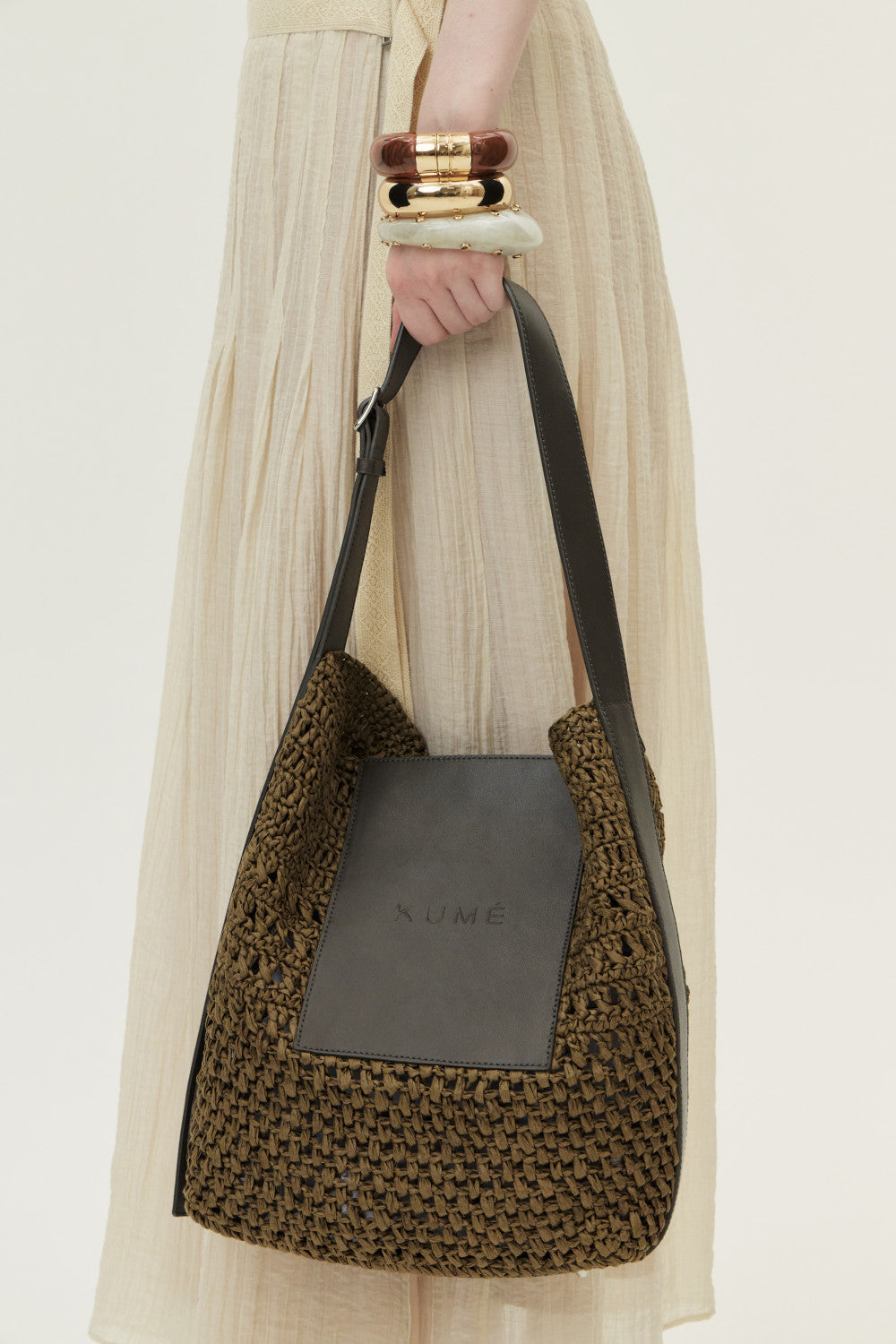 upload_20260310_KM-26SS-BG01-KH-F_009_자사몰20250911 KUME10953.jpg